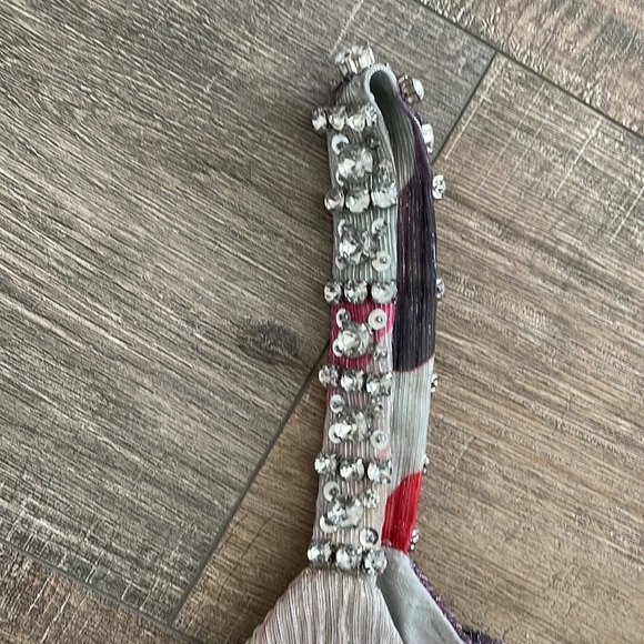 COPY - Layers - Picture 2 of 3